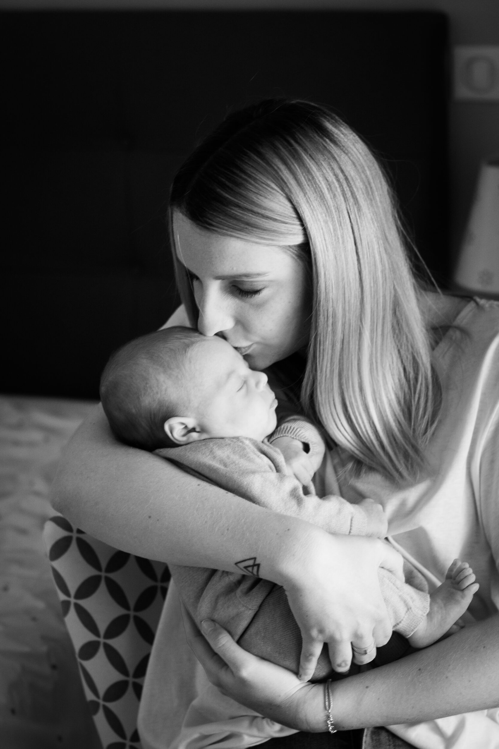 photo naissance domicile var maman bébé