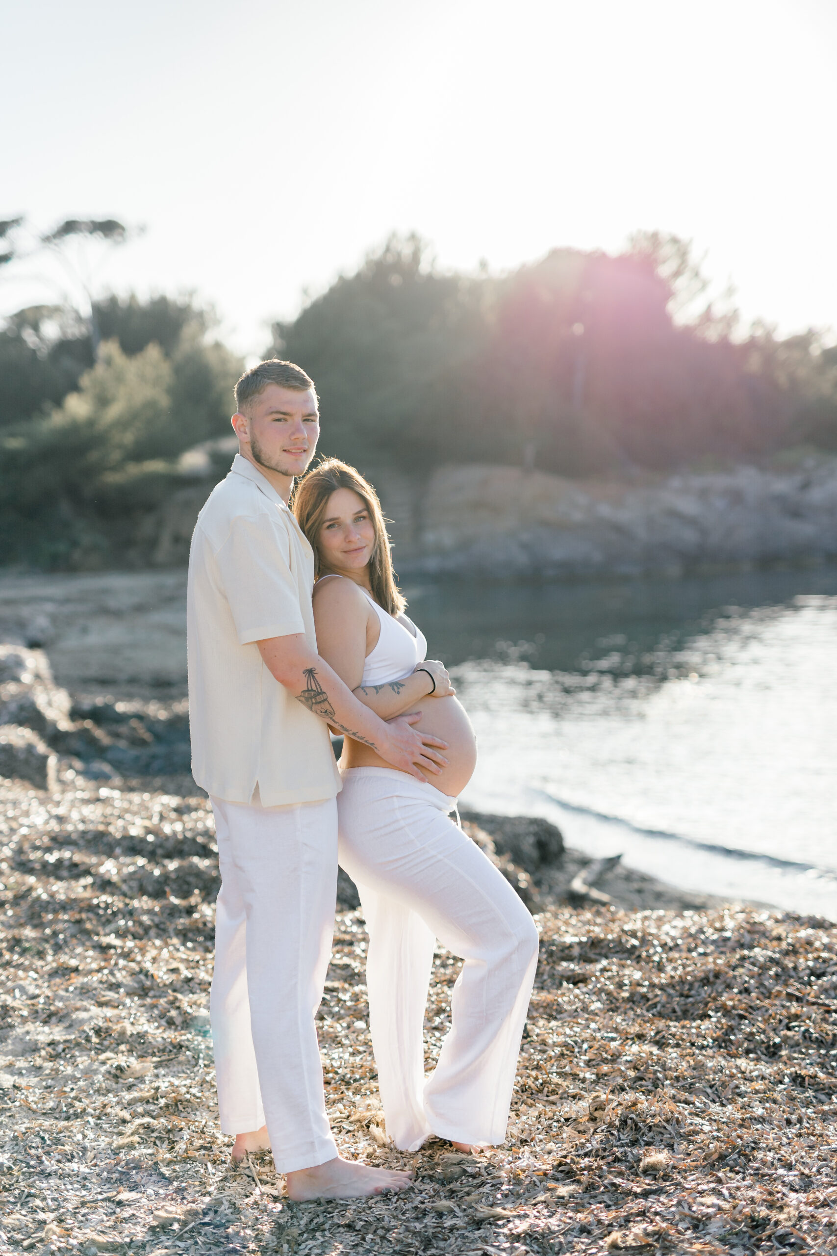 séance photo grossesse à Hyères dans le Var