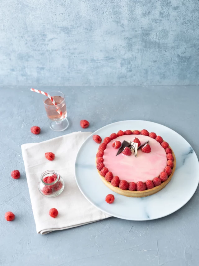 Mettre en valeur un savoir-faire,
une ambiance,
une histoire…

C’est finalement très proche de ce que je fais avec les familles.
Observer, ressentir, raconter.

Que ce soit pour un moment de vie
ou pour un métier passion 🤍
J’aime capturer ce qui fait votre singularité.

Je développe aussi des projets pour les professionnels,
si ça vous parle, je serai ravie d’échanger.

#entrepreneurlocal
#entrepriseartisanale
#photographieculinaire
#photographieproduit
#photographeprofessionnel
#communicationvisuelle
#identitevisuelle
#photographemarque
#entreprendreenpaca
#entrepriseduvar
#commercantlocal
#artisansduvar